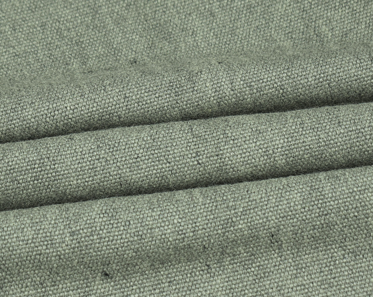 对位芳纶/预氧丝梭织布